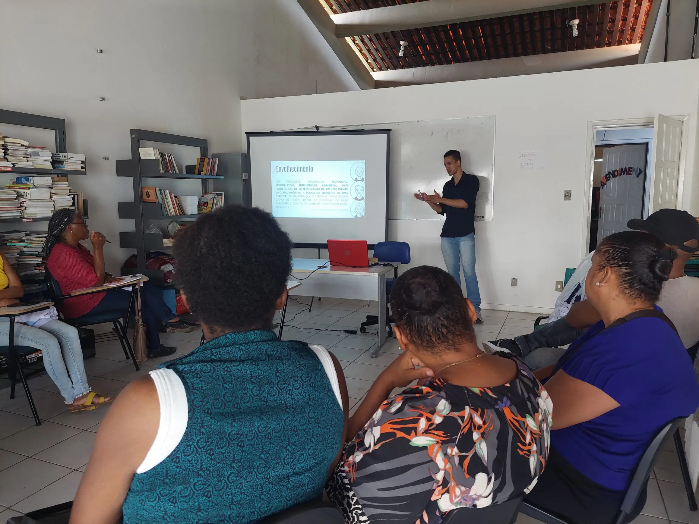 Reunião com as mulheres
