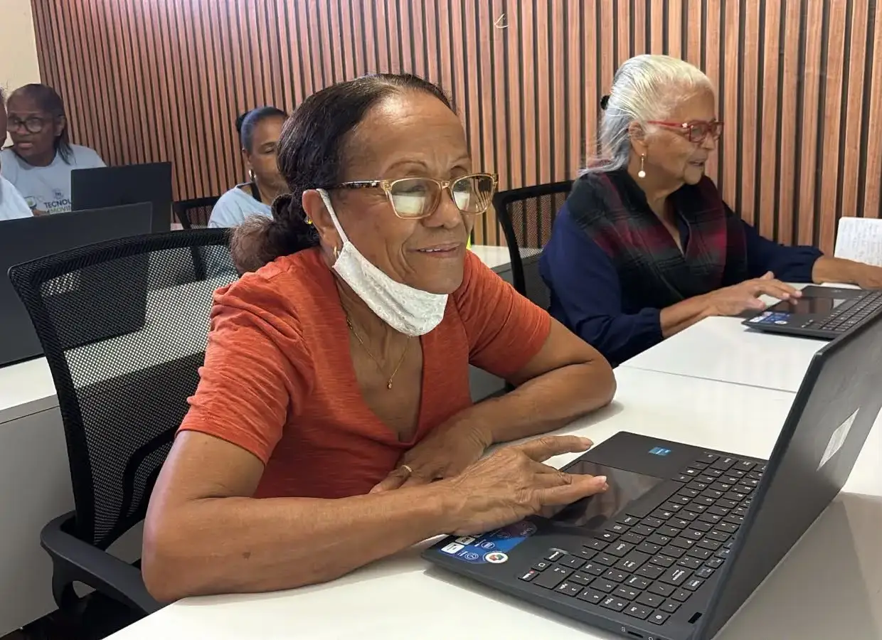 Reunião com as mulheres