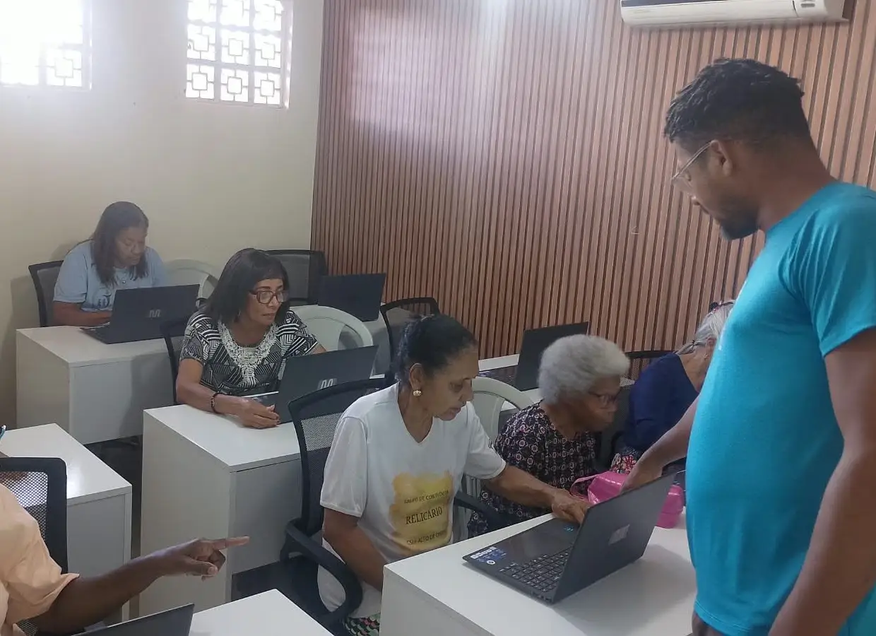 Reunião com as mulheres